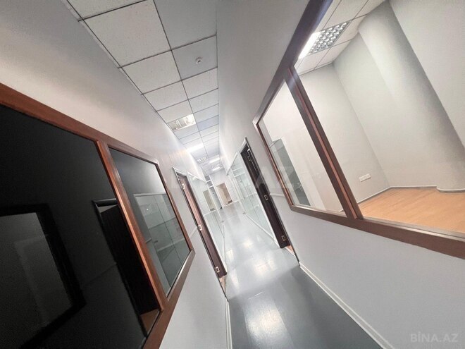 İcarəyə verilir 3 otaqlı ofis 135 m², 28 May m., photo 5 from 8