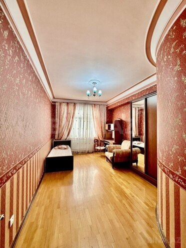 4 otaqlı yeni tikili - Elmlər Akademiyası m. - 185 m² (8)