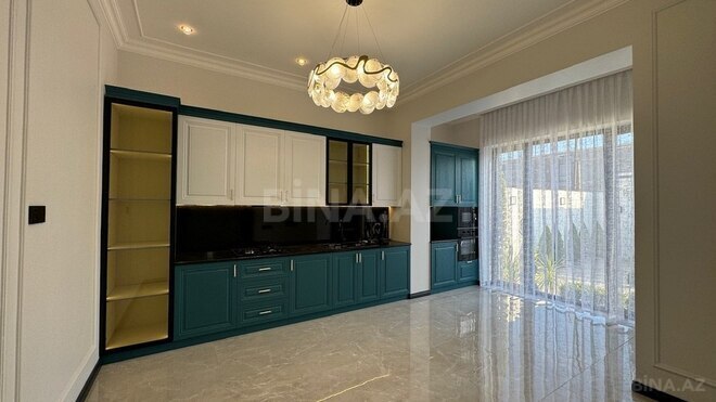 4 otaqlı həyət evi/bağ evi - Şüvəlan q. - 160 m² (12)