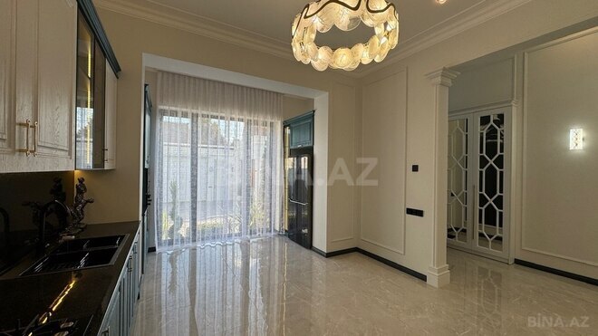 4 otaqlı həyət evi/bağ evi - Şüvəlan q. - 160 m² (13)