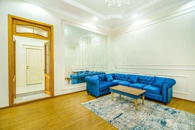 Satılır 5 otaqlı köhnə tikili 180 m², Sahil m., photo 24 from 29