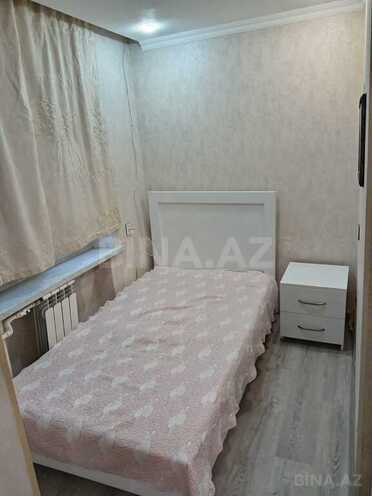 2-комн. вторичка - м. Кара Караев - 70 м² (2)