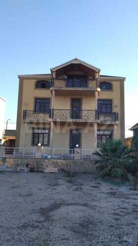 Satılır 7 otaqlı həyət evi/bağ evi 330 m², Şüvəlan q., photo 1 from 17