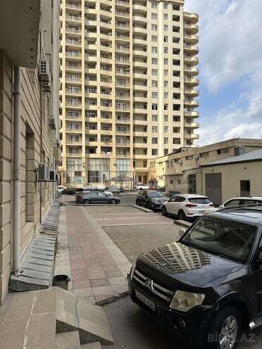 3 otaqlı yeni tikili - Nəsimi r. - 171 m² (1)
