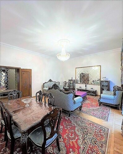 Продаётся 5-комн. вторичка 250 м², м. Ичеришехер, photo 6 from 19