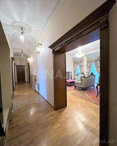 Продаётся 5-комн. вторичка 250 м², м. Ичеришехер, photo 9 from 19