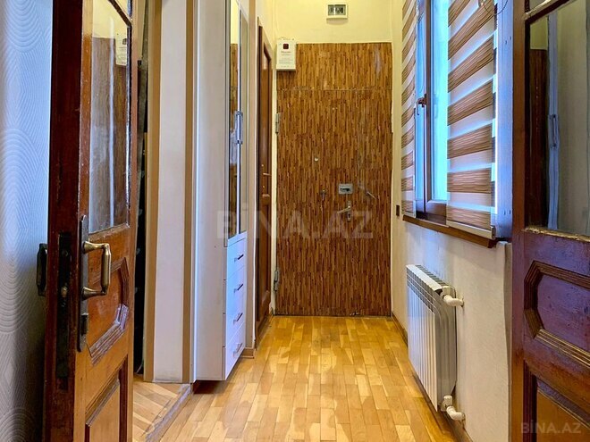 Продаётся 3-комн. вторичка 110 м², м. Сахил, photo 7 from 18