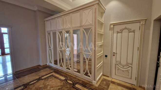 3-комн. новостройка - м. 8 ноября - 140 м² (16)