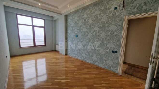 3-комн. новостройка - м. 8 ноября - 140 м² (7)
