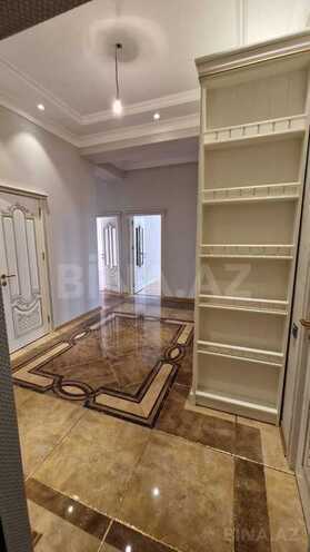 3-комн. новостройка - м. 8 ноября - 140 м² (12)