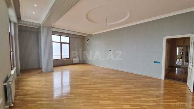 3-комн. новостройка - м. 8 ноября - 140 м² (4)