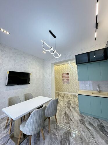 5 otaqlı həyət evi/bağ evi - Mərdəkan q. - 200 m² (18)
