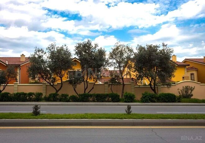 5 otaqlı həyət evi/bağ evi - Nəsimi r. - 700 m² (1)