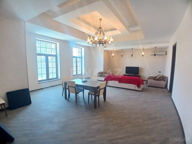 4 otaqlı həyət evi/bağ evi - Şüvəlan q. - 167 m² (22)