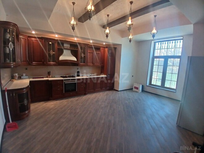 4 otaqlı həyət evi/bağ evi - Şüvəlan q. - 167 m² (20)