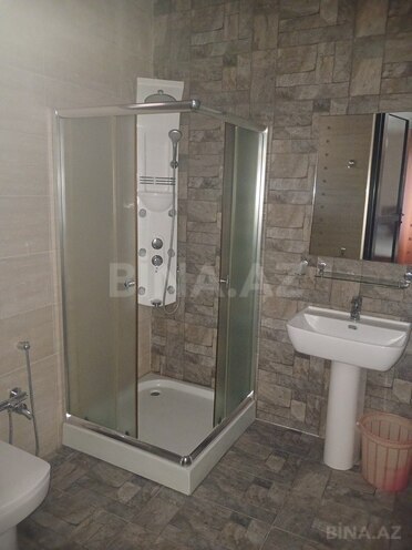 4 otaqlı həyət evi/bağ evi - Şüvəlan q. - 167 m² (15)