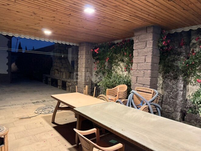4 otaqlı həyət evi/bağ evi - Mərdəkan q. - 240 m² (15)