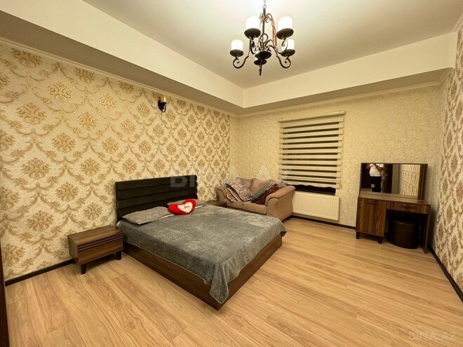 4 otaqlı həyət evi/bağ evi - Mərdəkan q. - 240 m² (25)