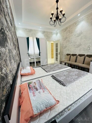 4 otaqlı həyət evi/bağ evi - Mərdəkan q. - 220 m² (18)