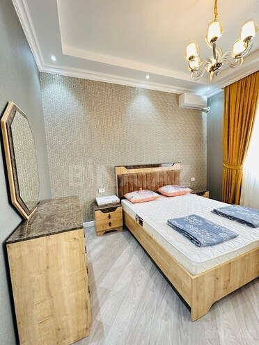 4 otaqlı həyət evi/bağ evi - Mərdəkan q. - 220 m² (22)