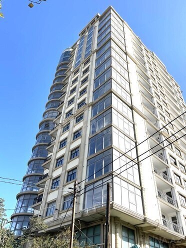 4 otaqlı yeni tikili - Bayıl q. - 184.7 m² (3)
