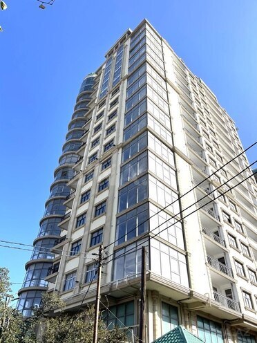 4 otaqlı yeni tikili - Bayıl q. - 184.7 m² (4)