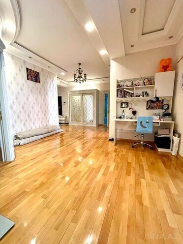 3 otaqlı yeni tikili - 8 Noyabr m. - 160 m² (6)