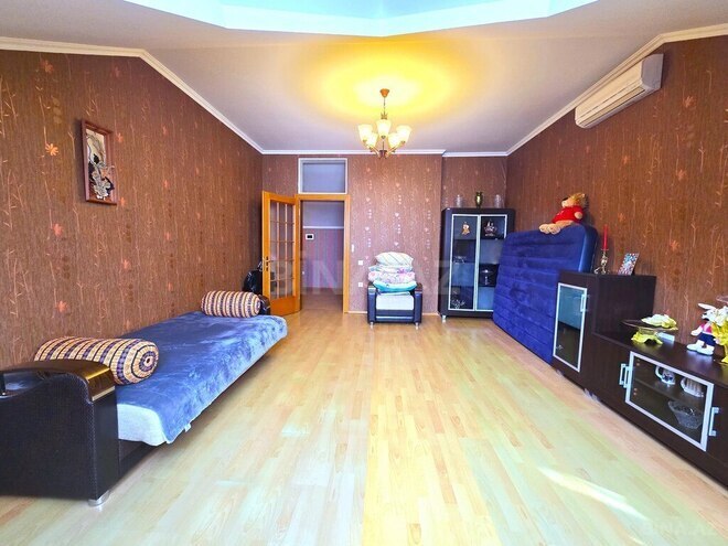 Продаётся 5-комн. вторичка 167 м², м. 28 мая, photo 18 from 32