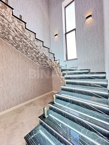 5 otaqlı həyət evi/bağ evi - Şüvəlan q. - 280 m² (16)