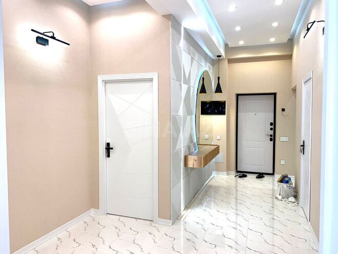 3-комн. новостройка - м. 8 ноября - 120 м² (3)