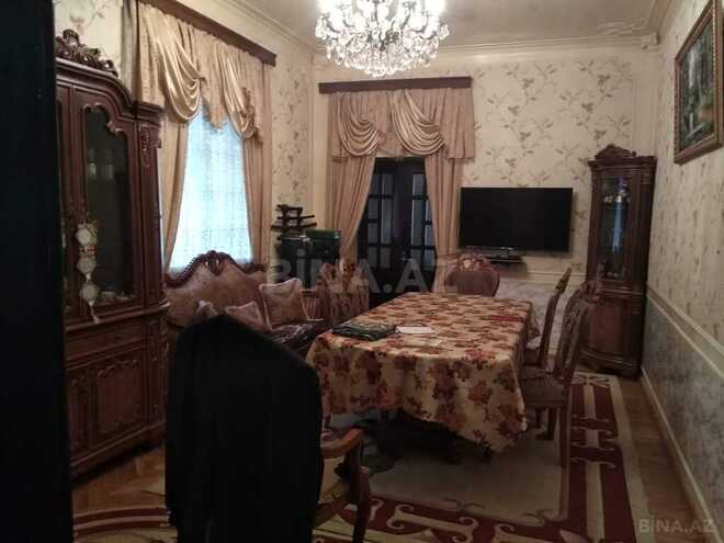 Продаётся 5-комн. вторичка 120 м², м. Ичеришехер, photo 3 from 11