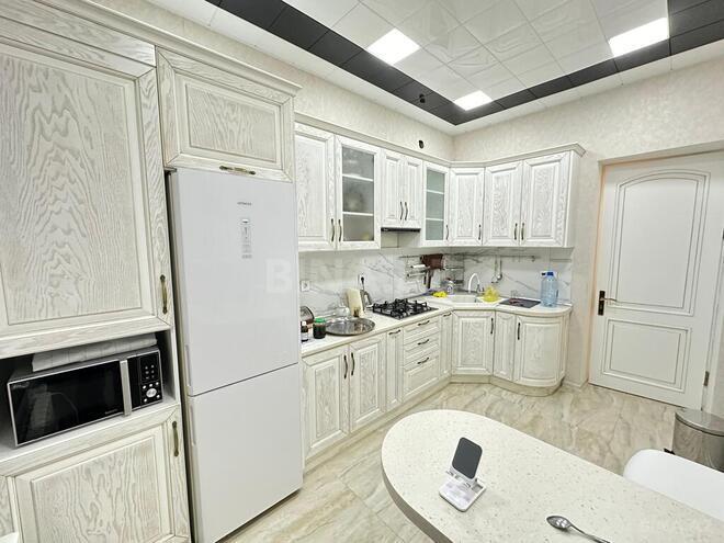 5-комн. дом/дача - пос. Бакиханова - 250 м² (9)