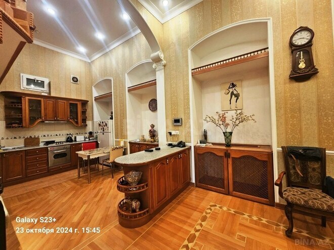 Satılır 5 otaqlı köhnə tikili 165 m², 28 May m., photo 15 from 26