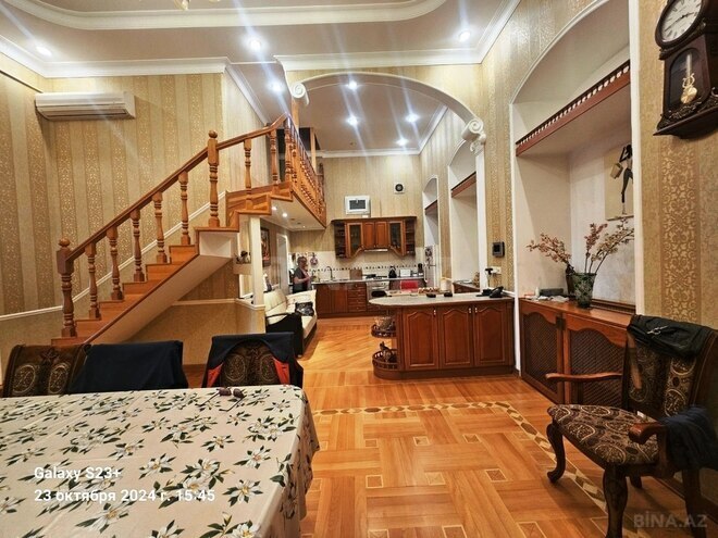 Satılır 5 otaqlı köhnə tikili 165 m², 28 May m., photo 16 from 26