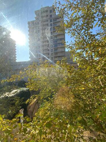 6 otaqlı həyət evi/bağ evi - Əhmədli m. - 173 m² (19)