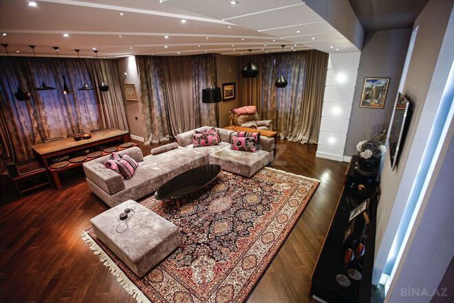 Satılır 4 otaqlı yeni tikili 200.5 m², 28 May m., photo 1 from 32