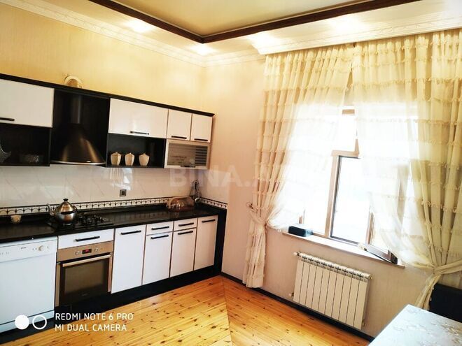 10 otaqlı həyət evi/bağ evi - Qaraçuxur q. - 650 m² (19)