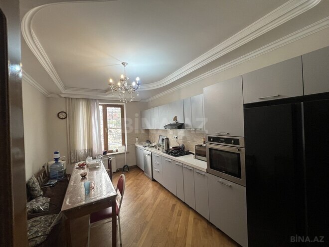7 otaqlı həyət evi/bağ evi - Biləcəri q. - 340 m² (25)