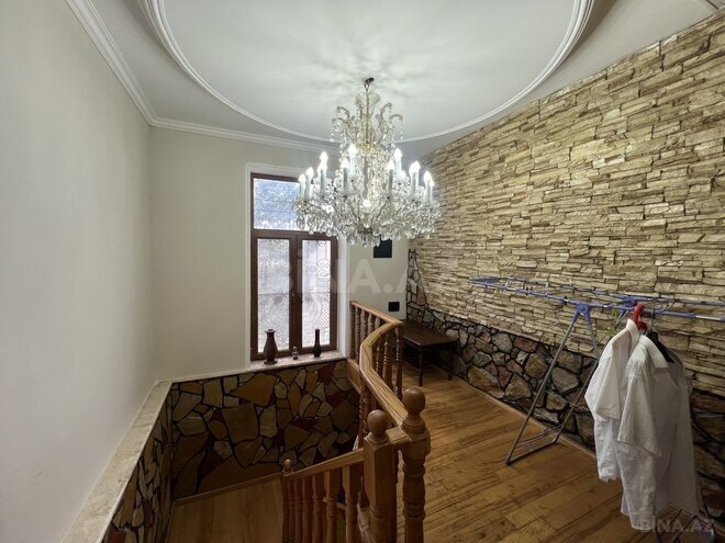 7 otaqlı həyət evi/bağ evi - Biləcəri q. - 340 m² (28)