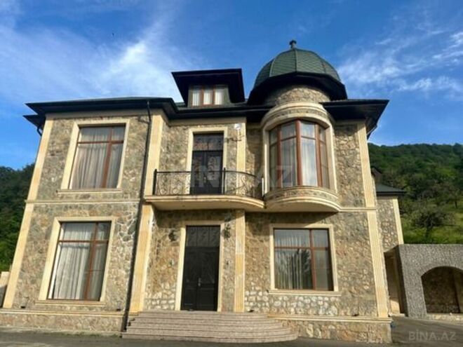 7 otaqlı həyət evi/bağ evi - Quba - 300 m² (3)