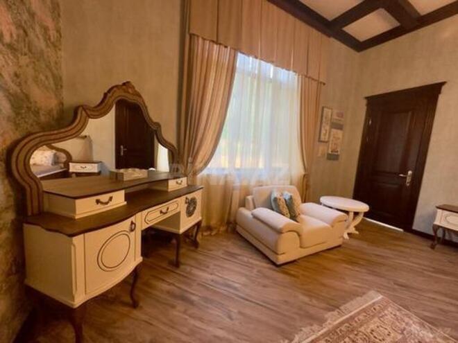 7 otaqlı həyət evi/bağ evi - Quba - 300 m² (22)