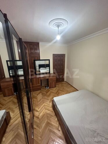3-комн. вторичка - Сабаильский р. - 70 м² (16)