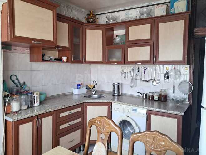2 otaqlı köhnə tikili - İnşaatçılar m. - 65 m² (9)