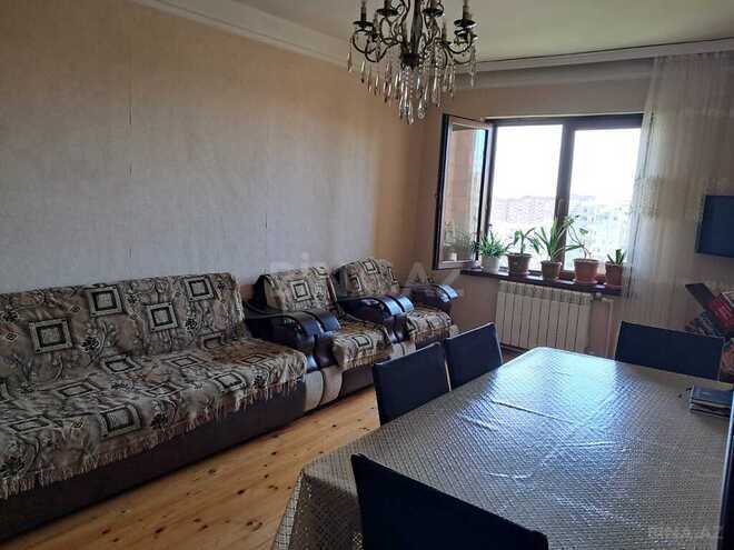 2 otaqlı köhnə tikili - İnşaatçılar m. - 65 m² (1)