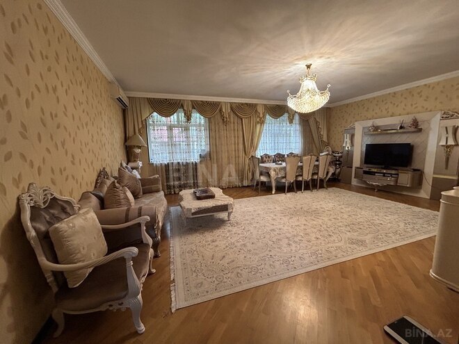 5 otaqlı həyət evi/bağ evi - Qara Qarayev m. - 240 m² (13)