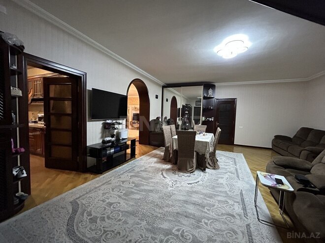 5 otaqlı həyət evi/bağ evi - Qara Qarayev m. - 240 m² (9)