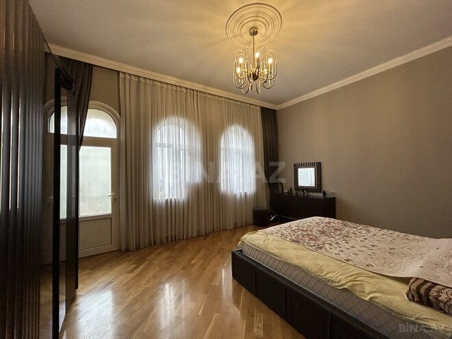 5 otaqlı həyət evi/bağ evi - Qara Qarayev m. - 240 m² (19)