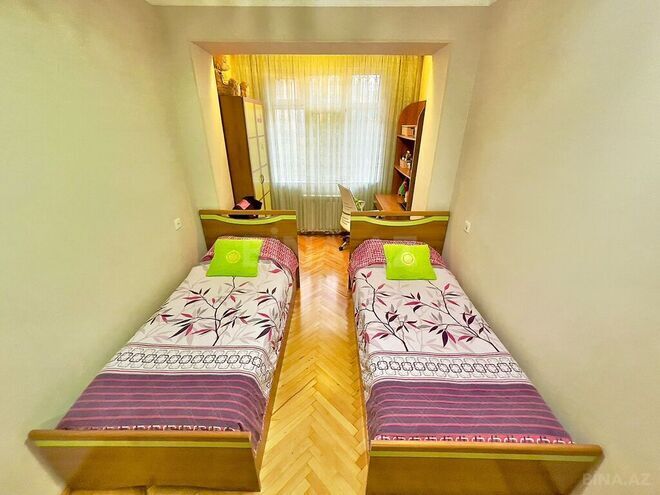 Satılır 4 otaqlı köhnə tikili 100 m², Qara Qarayev m., photo 14 from 22