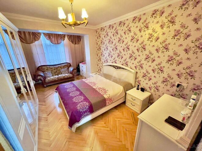 Satılır 4 otaqlı köhnə tikili 100 m², Qara Qarayev m., photo 6 from 22