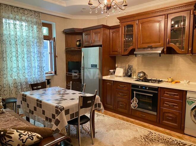 6 otaqlı həyət evi/bağ evi - Sumqayıt - 264 m² (10)
